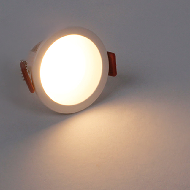엘포스 LED 다운라이트 움푹 글레어 2인치 6W 플리커프리 슬림테 가구 매입등